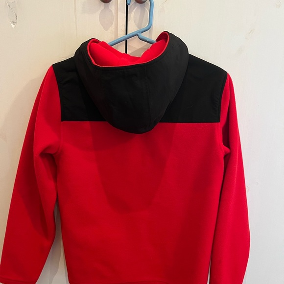 Red North Face fleece zip up jacket - Picture 2 of 3